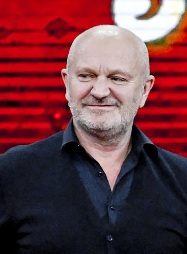 Pucci, il passo indietro e il coro stonato della sinistra. La Rai: clima intollerante