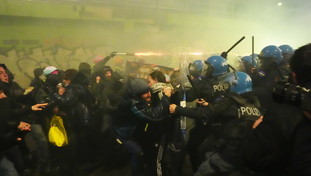 Tattiche, strategie e addestramento: così agiscono i nuovi black-block