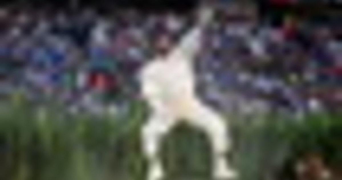 Super Bowl ai Seattle Seahawks, show di Bad Bunny. Trump: affronto