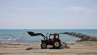 Ostia, l'ultimatum del Comune: Sgomberare diciotto lidi