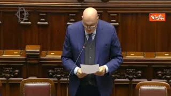 Il Ministro Crosetto pone la questione di fiducia alla Camera sul decreto Ucraina
