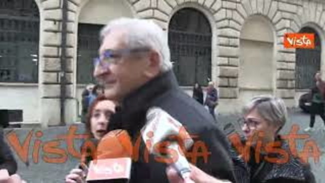 Foti: Blocco navale? "Vedremo se sarà applicabile, su nostre leggi spesso intervengono altri"