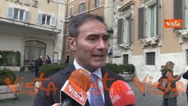 Guerra Ucraina, Sasso (Futuro Nazionale): "Invio armi aiuta solo Zelensky, prolungando la guerra"