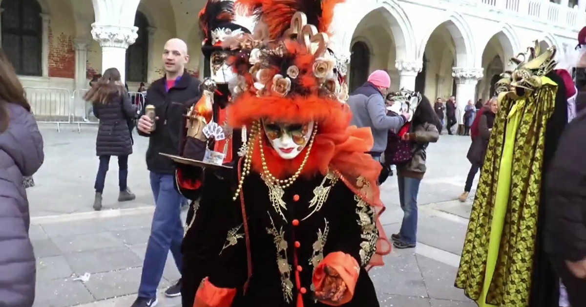 Carnevale motore dell'economia, giro d'affari da 1,5 miliardi