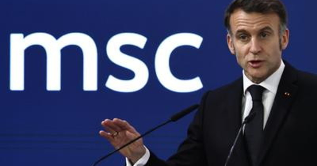 Ucraina, Macron: "L'Europa deve essere presente ai negoziati per la pace"