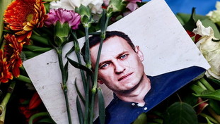 Russia, Navalny ucciso con il veleno della rana freccia. La moglie Yulia: Putin è responsabile