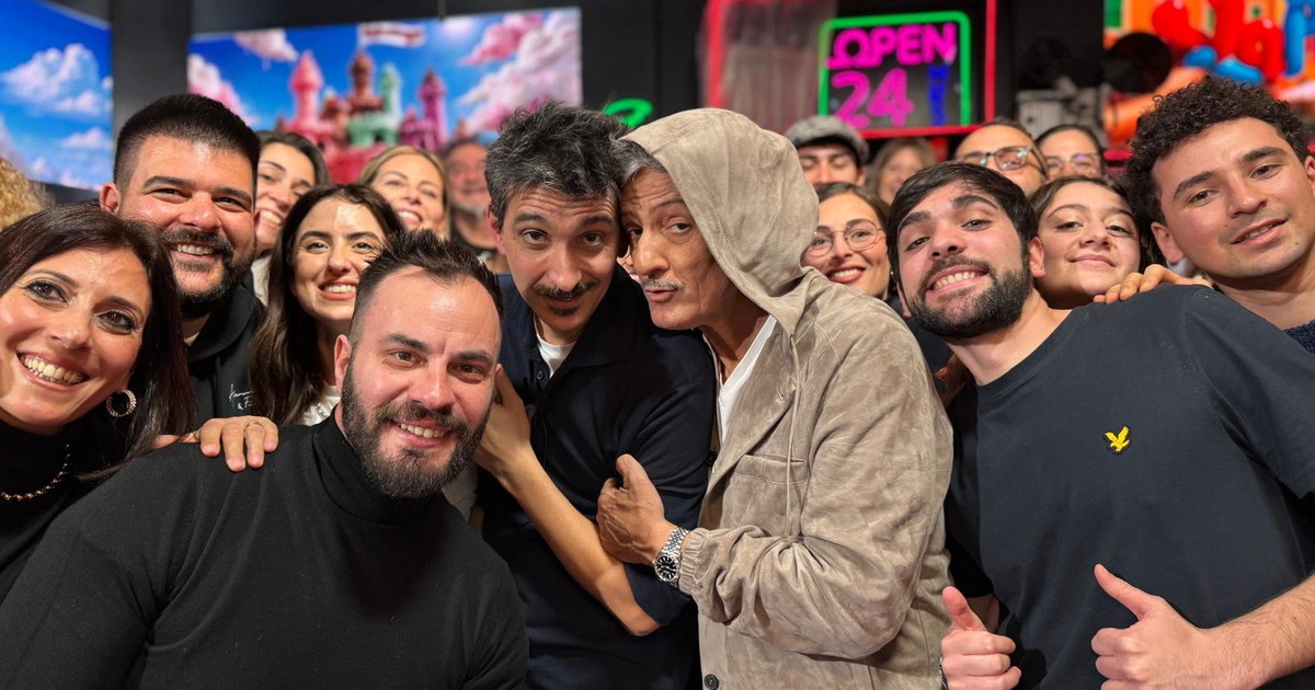Sanremo, bomba di Fiorello: "So chi vince il Festival". I nomi a sorpresa Sanremo, bomba di Fiorello: "So chi vince il Festival". I nomi a sorpresa
