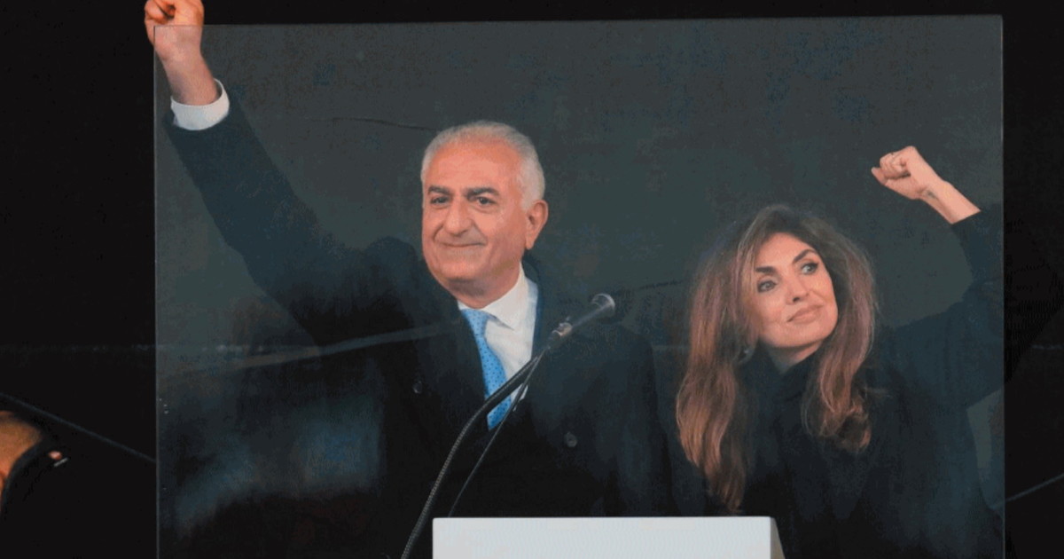 Reza Pahlavi, l'erede dello scià di Persia: Trump, aiuta il mio popolo a liberarsi