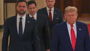 Trump è stufo dell'Iran, l'attacco è ormai pronto. La posizione di Vance non lascia dubbi