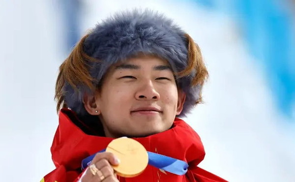 La Cina si sblocca a Milano-Cortina, primi ori con snowboard e freestyle