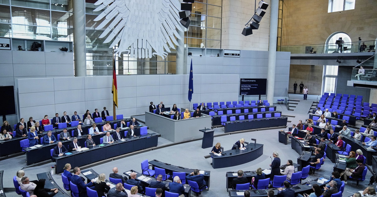 cos236 la germania finanzia le ong dirette in italia allarme della libia da Iltempo.it cos236 la germania finanzia le ong dirette in italia allarme della libia