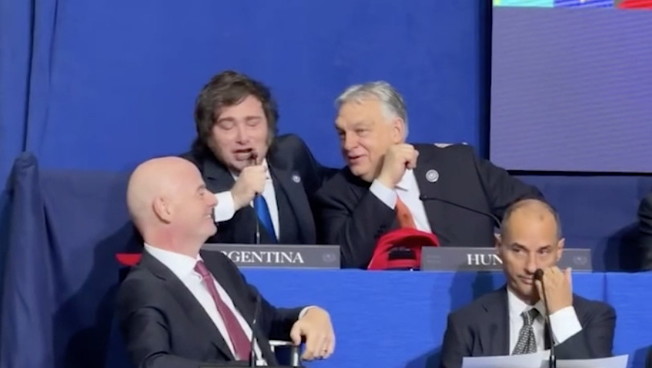 Board of Peace, Milei si scatena sulle note di Elvis con Orbán e Infantino