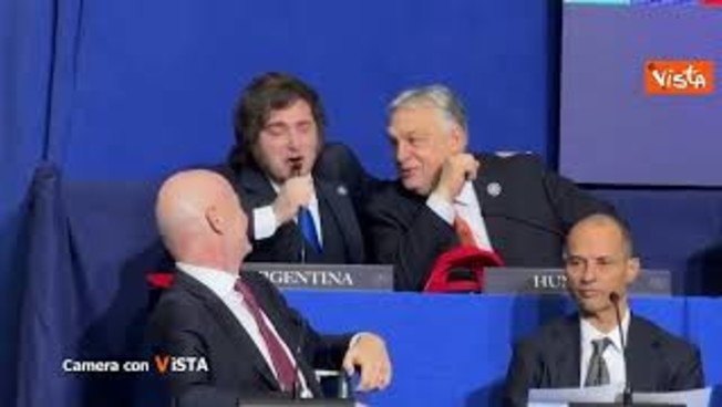 'The Board' su Camera con Vista su La7 di Alexander jakhnagiev