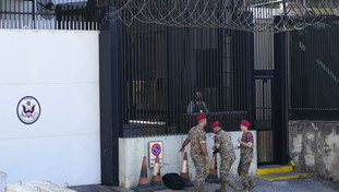 Gli Usa evacuano il personale dell'ambasciata in Libano. Attacco imminente all'Iran