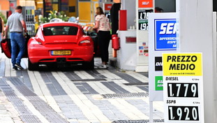 Weekend di rialzi sui prezzi dei carburanti: diesel ai massimi da tre mesi