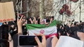 Iran, slogan choc degli studenti contro gli Ayatollah: Le tombe sono piene