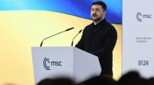 Fallimento russo, Zelensky ricorda alla nazione i quattro anni di guerra in Ucraina. L'Italia ribadisce la vicinanza