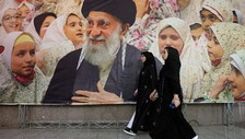 Iran, scontri vicino alla residenza dell'Ayatollah Khamenei a Teheran