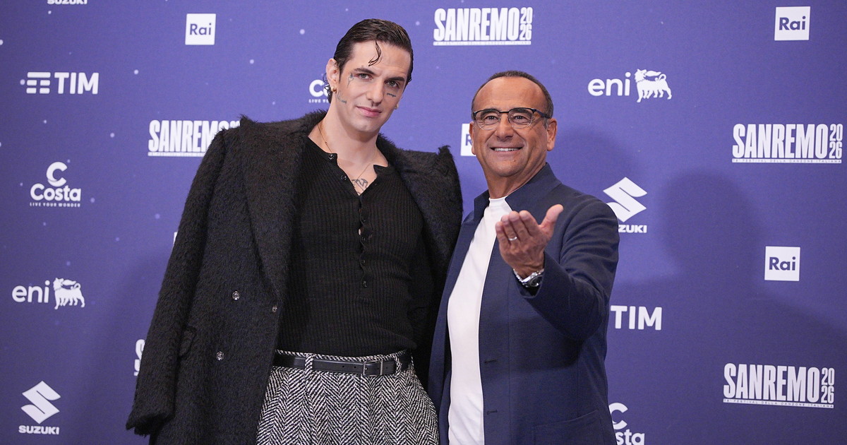 Achille Lauro lancia la «Fondazione Madre» per aiutare i ragazzi in difficoltà | GUARDA