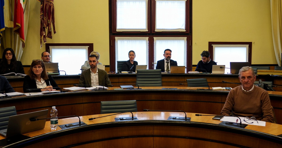 comunicato stampa seconda commissione ascolta soggetti portatori di interesse sul defr 2026 2028 e nota aggiornamento da Iltempo.it comunicato stampa seconda commissione ascolta soggetti portatori di interesse sul defr 2026 2028 e nota aggiornamento