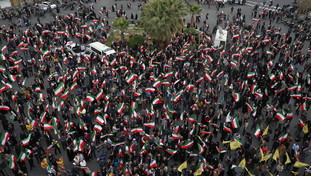 Il regime iraniano tenta di rimanere in piedi e chiede una maxi-manifestazione per Khamenei