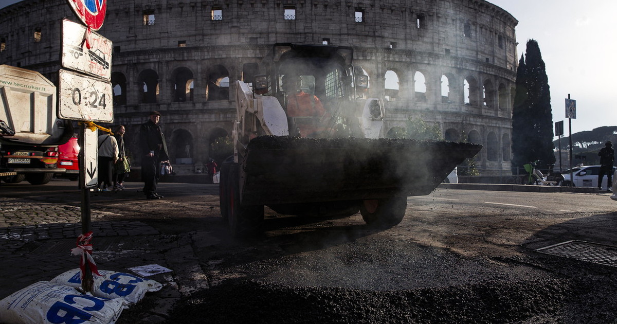 chiesto il processo per il mister asfalto di roma tutte le accuse a pellegrini