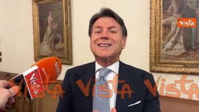 Conte: Bagarre con Tajani in Commissione? Governo succube di Trump, ma non conta nulla