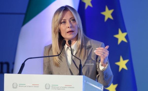 Meloni “Non esistono politiche femminili ma visione femminile della politica”
