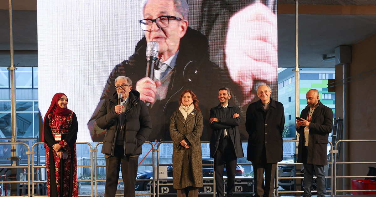 Prodi, Lepore e Zuppi festeggiano il Ramadan con l