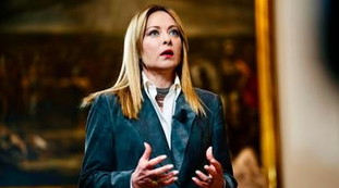 Crisi Iran, i tre fronti dell'Italia. Meloni: Assistere italiani e aiutare...