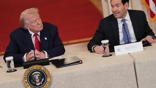 Iran, Trump chiede la resa incondizionata.  E Meloni parla con i leader europei