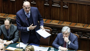 Il caso Crosetto-Indonesia, la smentita eclatante: giornalismo costruito sulle insinuazioni