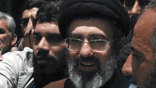 Doppio giallo su Khamenei jr: È stato ferito. Panico tra gli ayatollah