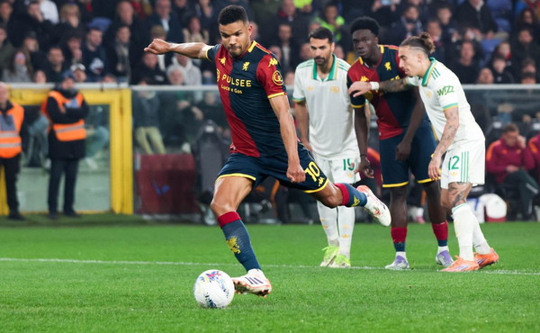 Il Genoa vince 2-1 e rallenta la corsa Champions della Roma