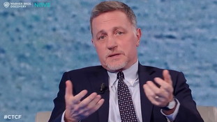 Giannini se la prende col Papa: Non ha il coraggio di nominare Trump, gelo da Fazio