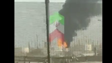 L'Iran colpisce il Bahrein: 32 feriti. In fiamme impianto petrolifero: “Stato di forza maggiore”