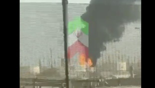 L'Iran colpisce il Bahrein: 32 feriti. In fiamme impianto petrolifero: “Stato di forza maggiore”