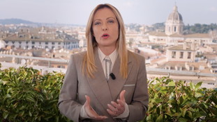 "Riforma di buon senso: scegliete il cambiamento". Meloni scende in campo