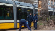 Terzo incidente in dieci giorni sui tram di Milano: cosa sta succedendo alla rete Atm