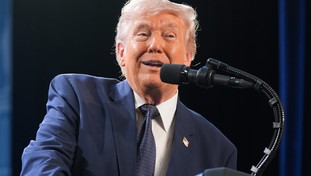 Trump minaccia Khamenei jr: &ldquo;Non vivr&agrave; in pace&rdquo;. Da Teheran lo vogliono &ldquo;cancellare&rdquo;