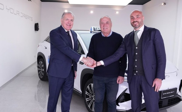 L'app itTaxi entra nell'infotainment di bordo dei modelli BYD, siglata partnership