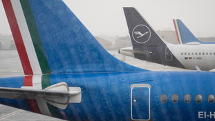 Guerra in Iran, quali sono gli effetti sul prezzo di voli e carburanti