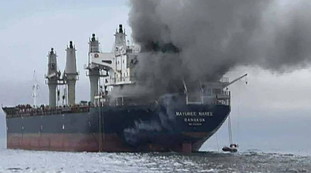 Guerra del petrolio, l'Iran colpisce tre navi: Preparatevi a 200 dollari a barile