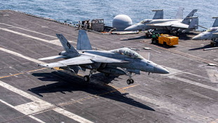 I computer decidono chi bombardare: così l'intelligenza artificiale ha rivoluzionato la guerra