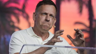 Peter Thiel, le lezioni del tecno-guru: cosa c'&egrave; dietro il simbolo dell'Anticristo