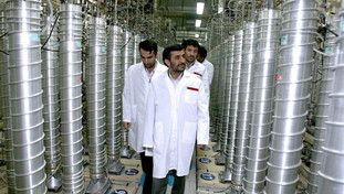 Iran, caccia all'uranio arricchito. Cia e Mossad sulle tracce della bomba degli Ayatollah