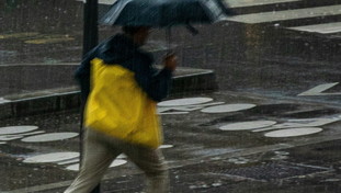 Giuliacci avverte: Piogge abbondanti. Domenica nera e le previsioni per marzo