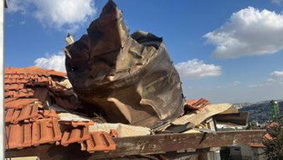 Gerusalemme, detriti di missili vicino alla Chiesa del Santo Sepolcro