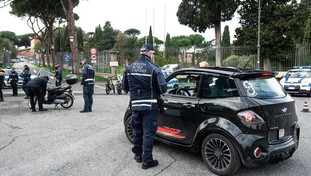 Partono le prenotazioni per scooter e microcar elettriche