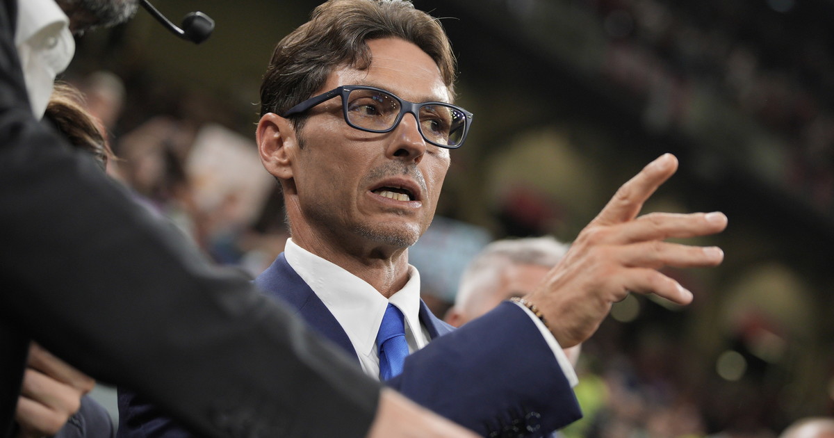 Berlusconi jr a tutto campo: voto sì al referendum, non sento Signorini e la guerra